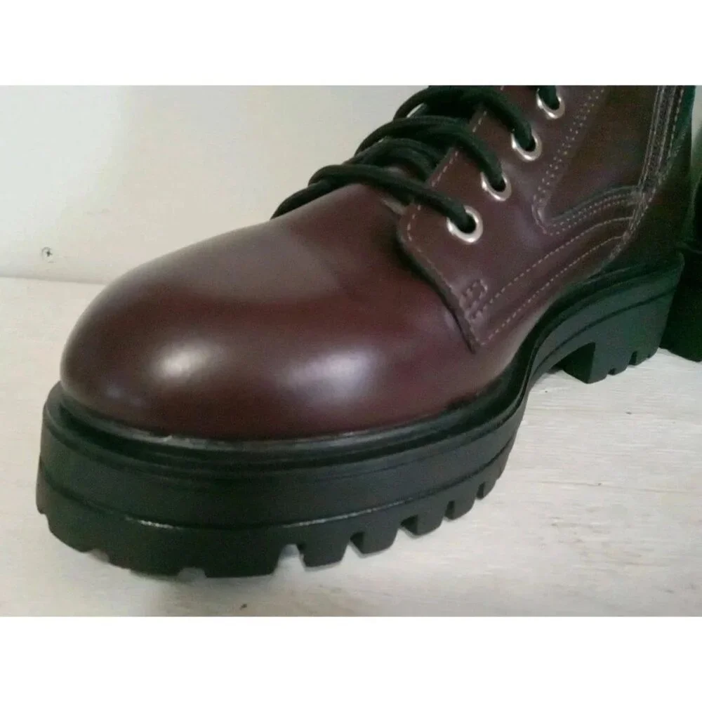 No Boundaries Women's Brown Faux Leather Combat Boot, Size 10, Brown/Black - Picture 6 of 6